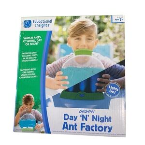 Educational Insights GeoSafari Day 'N' Night Ant Factory (Glow Ant Factory) STEM